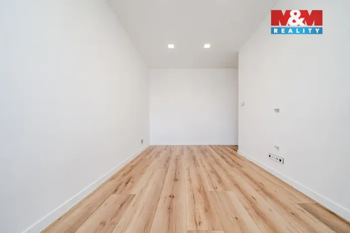 Prodej bytu 3+kk, Ostrava - Poruba, Charkovská, 58 m2