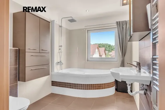 Prodej rodinného domu, Květnice, Slunečnicová, 93 m2