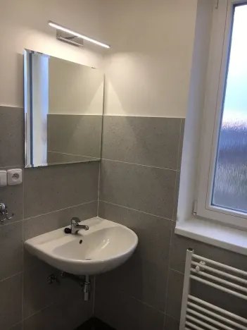 Pronájem kanceláře, Praha - Horní Počernice, Bystrá, 120 m2