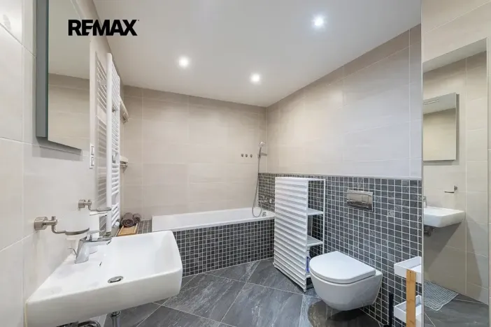 Prodej bytu 1+kk, Praha - Žižkov, Olšanská, 34 m2