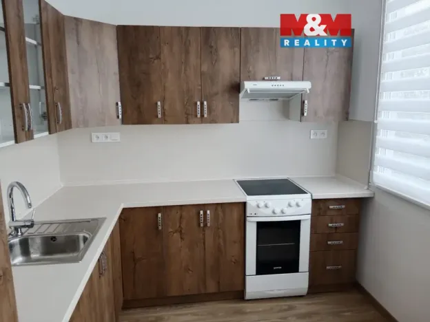 Pronájem bytu 3+1, Veselí nad Lužnicí - Veselí nad Lužnicí I, Pod Markem, 58 m2