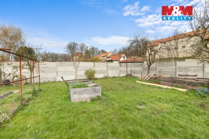 Prodej rodinného domu, Peruc - Černochov, 288 m2
