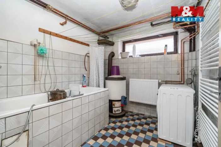 Prodej chalupy, Svratka, Partyzánská, 160 m2