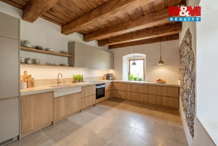 Prodej rodinného domu, Stříbřec - Mníšek, 211 m2