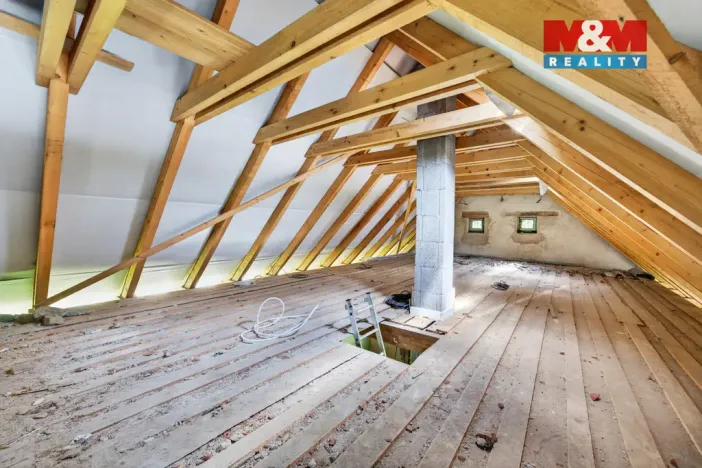 Prodej rodinného domu, Stříbřec - Mníšek, 211 m2
