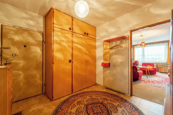 Prodej bytu 3+1, Praha - Prosek, Prosecká, 69 m2