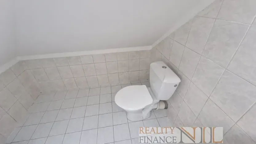 Pronájem bytu 2+kk, Tlučná, V Rybníčkách, 52 m2