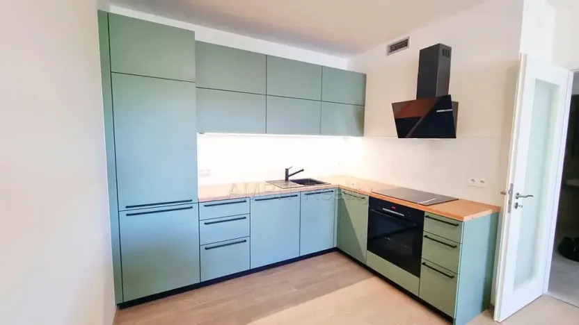Pronájem bytu 2+kk, Praha - Modřany, Mezi vodami, 70 m2