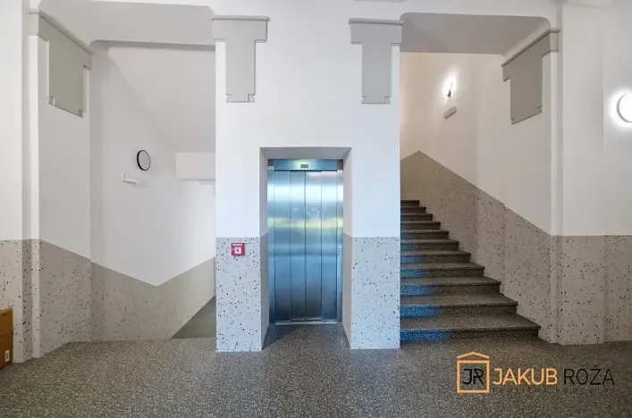 Pronájem bytu 2+kk, Mladé Buky, 38 m2