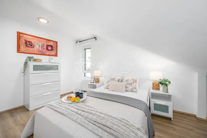 Pronájem bytu 3+kk, Praha - Hlubočepy, Pod Žvahovem, 70 m2