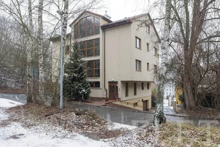 Pronájem bytu 3+kk, Praha - Smíchov, Na Popelce, 63 m2