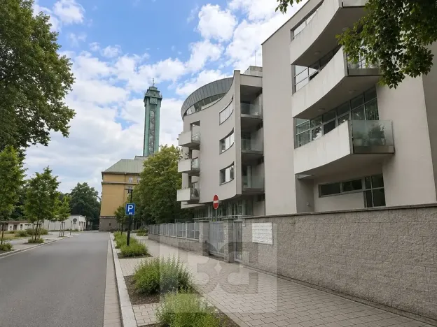 Prodej bytu 2+kk, Ostrava, Sadová, 97 m2