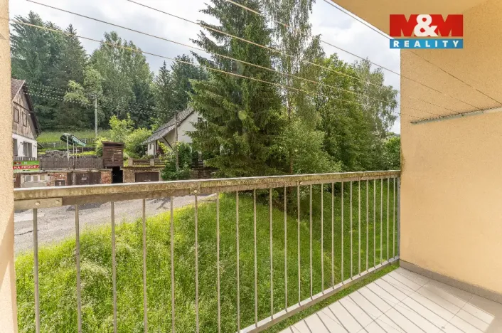 Prodej bytu 2+1, Desná - Desná II, Poštovní, 66 m2
