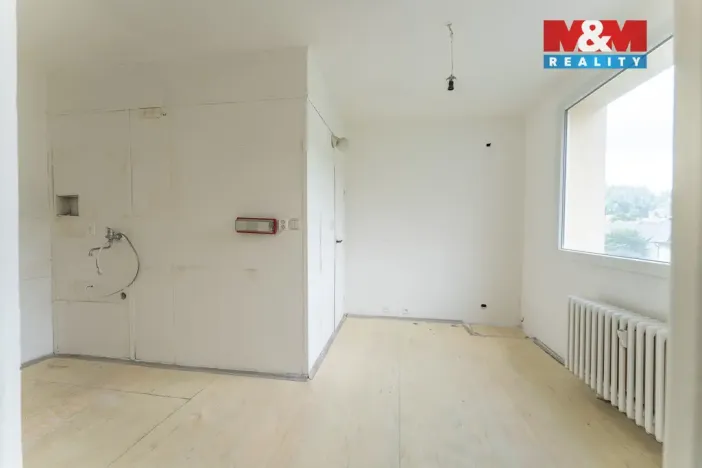 Prodej bytu 2+1, Desná - Desná II, Poštovní, 66 m2