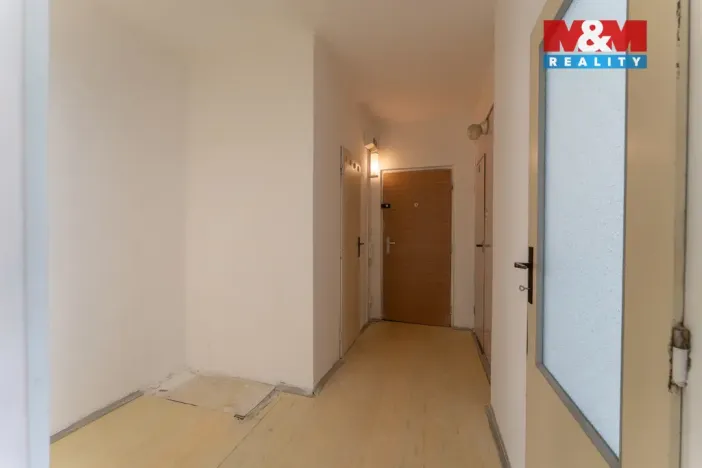 Prodej bytu 2+1, Desná - Desná II, Poštovní, 66 m2