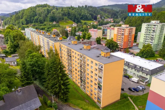 Prodej bytu 2+1, Desná - Desná II, Poštovní, 66 m2