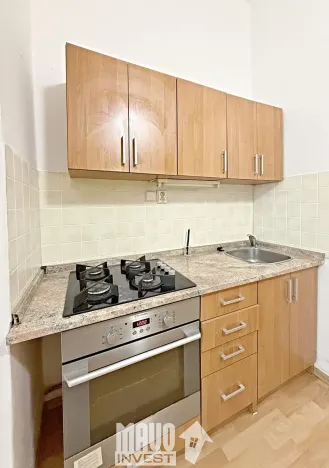Prodej bytu 1+kk, Praha - Nusle, Kloboučnická, 35 m2