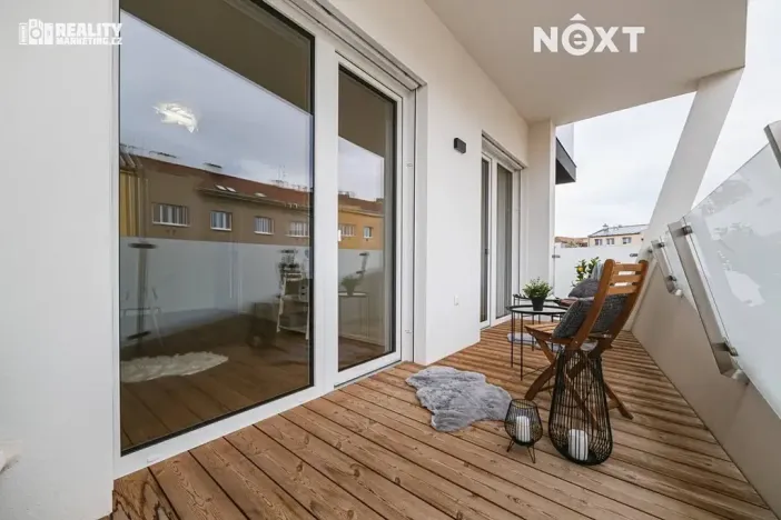 Pronájem bytu 3+kk, Brno, Komárovská, 71 m2