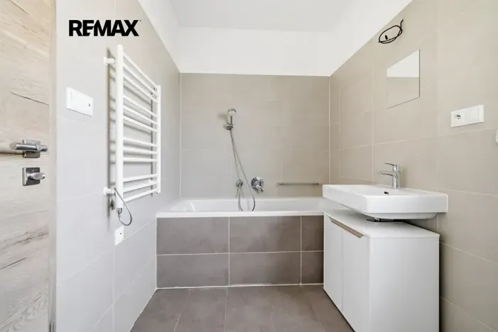 Prodej rodinného domu, Tišice, Ke křížku, 85 m2