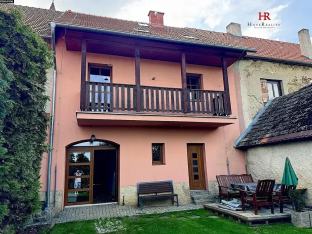 Pronájem rodinného domu, Načeradec, Zámecké náměstí, 170 m2