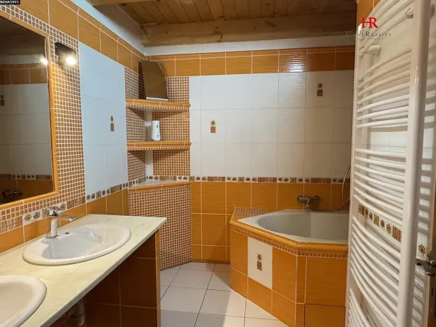 Prodej rodinného domu, Načeradec, Zámecké náměstí, 170 m2