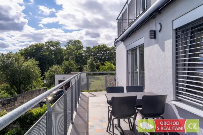 Prodej bytu 2+kk, Praha - Horní Počernice, Studnická, 73 m2
