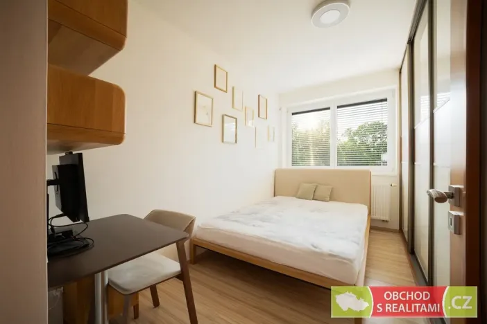 Prodej bytu 2+kk, Praha - Horní Počernice, Studnická, 73 m2