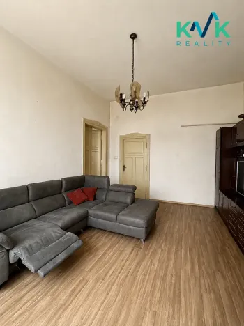 Prodej bytu 3+1, Cheb, Valdštejnova, 85 m2