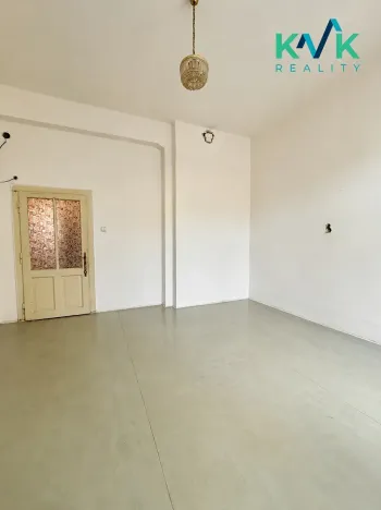 Prodej bytu 3+1, Cheb, Valdštejnova, 85 m2