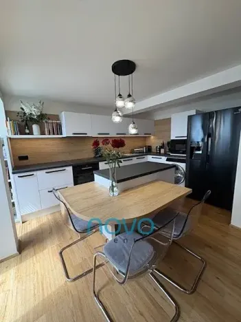 Pronájem bytu 3+1, Praha - Vinohrady, Na Kozačce, 115 m2