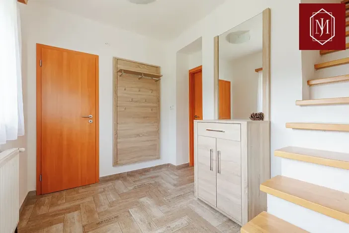 Prodej rodinného domu, Strmilov, 200 m2