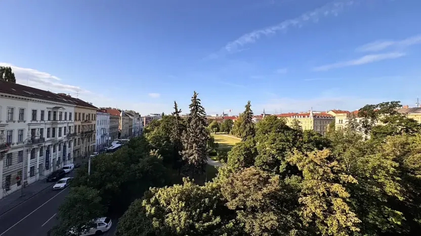 Pronájem bytu 3+1, Brno, náměstí 28. října, 108 m2