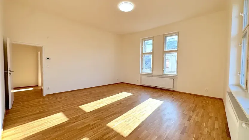 Pronájem bytu 3+1, Brno, náměstí 28. října, 108 m2
