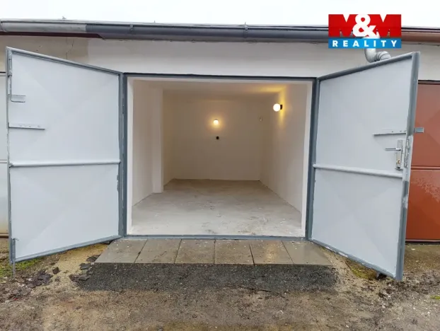 Pronájem garáže, Česká Lípa, Střelnice, 22 m2