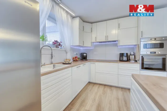 Prodej rodinného domu, Kostelec - Nedražice, 144 m2