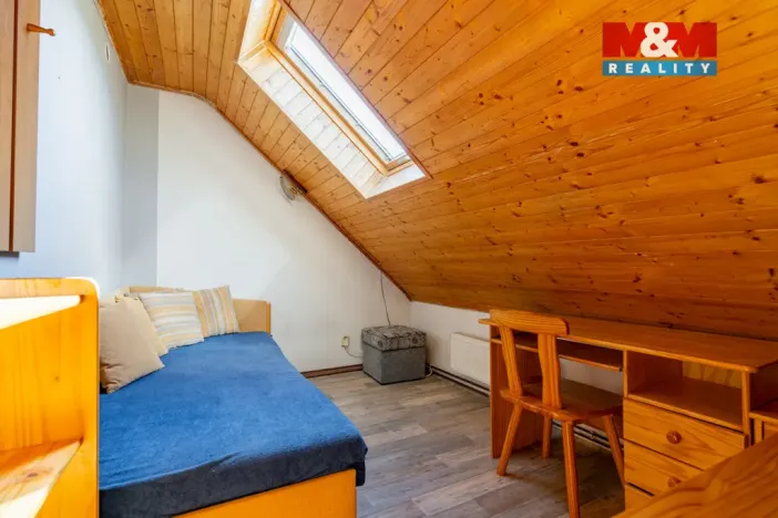 Prodej bytu 4+1, Větřní, Frymburská, 70 m2