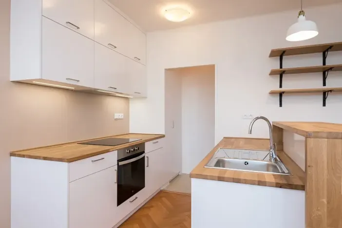 Pronájem bytu 4+kk, Praha - Vokovice, Africká, 77 m2