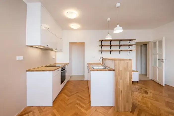 Pronájem bytu 4+kk, Praha - Vokovice, Africká, 77 m2