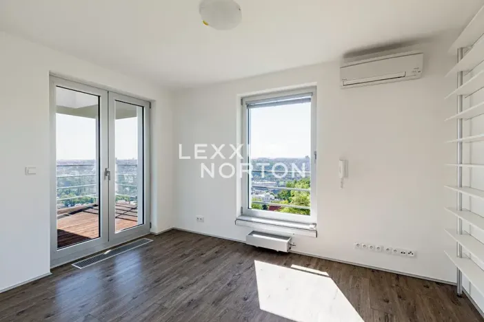 Pronájem bytu 5+kk, Praha - Smíchov, U Dívčích hradů, 202 m2
