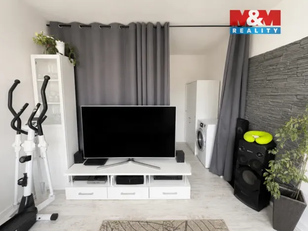 Pronájem bytu 2+1, Kladno - Kročehlavy, Litevská, 57 m2