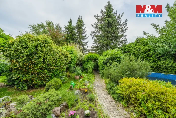 Prodej rodinného domu, Sadská, Pístecká, 220 m2