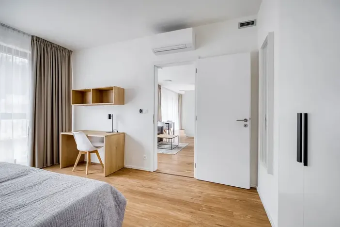 Pronájem bytu 2+kk, Praha - Karlín, Thámova, 58 m2