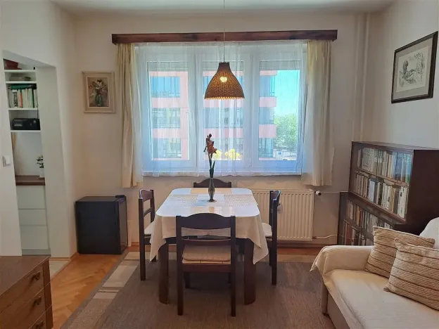 Prodej bytu 2+1, Praha, Antala Staška, 52 m2