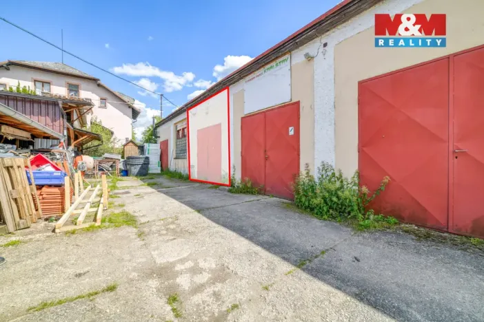 Pronájem garáže, Planá, 36 m2