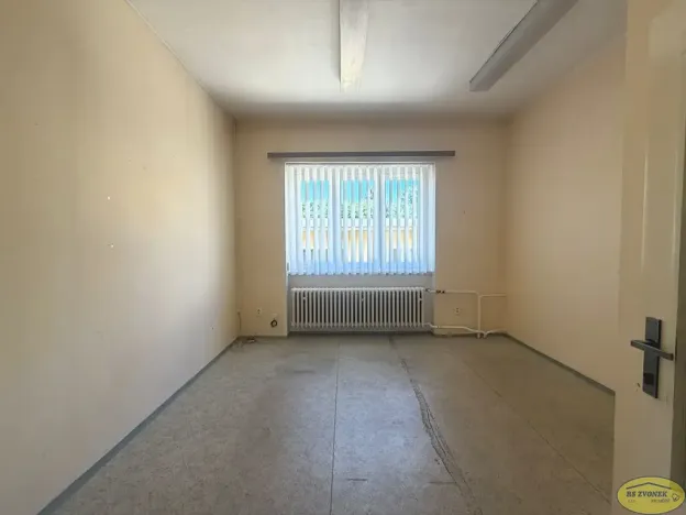 Pronájem kanceláře, Kroměříž, Vejvanovského, 14 m2