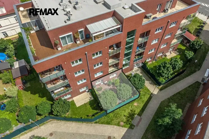 Prodej bytu 2+kk, Praha - Modřany, K Vystrkovu, 62 m2