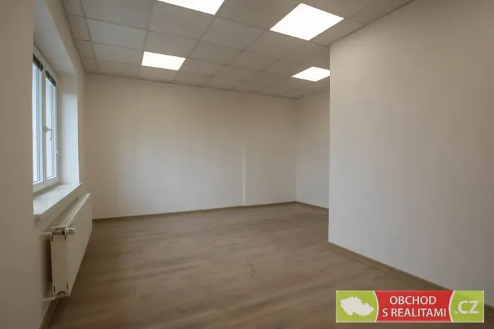 Pronájem kanceláře, Říčany, 17. listopadu, 24 m2
