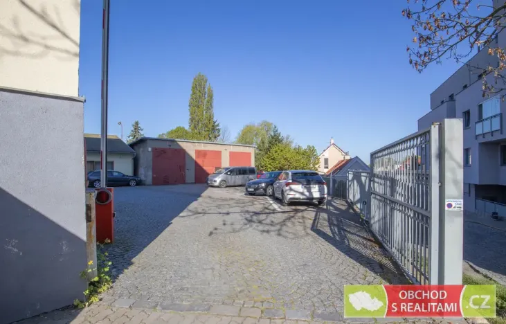 Pronájem kanceláře, Říčany, 17. listopadu, 61 m2