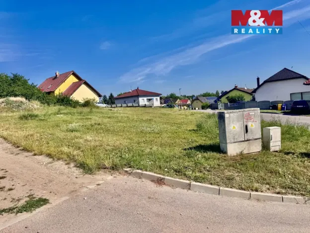 Prodej pozemku pro bydlení, Drnholec, 921 m2