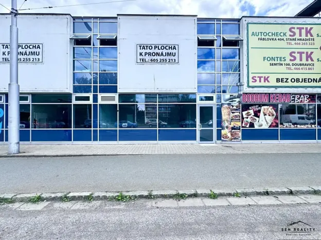 Pronájem kanceláře, Pardubice, Bělehradská, 35 m2